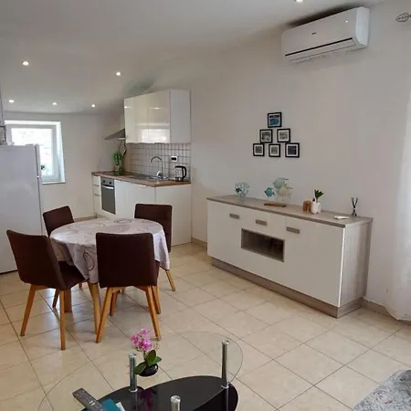 Apartment Adriana